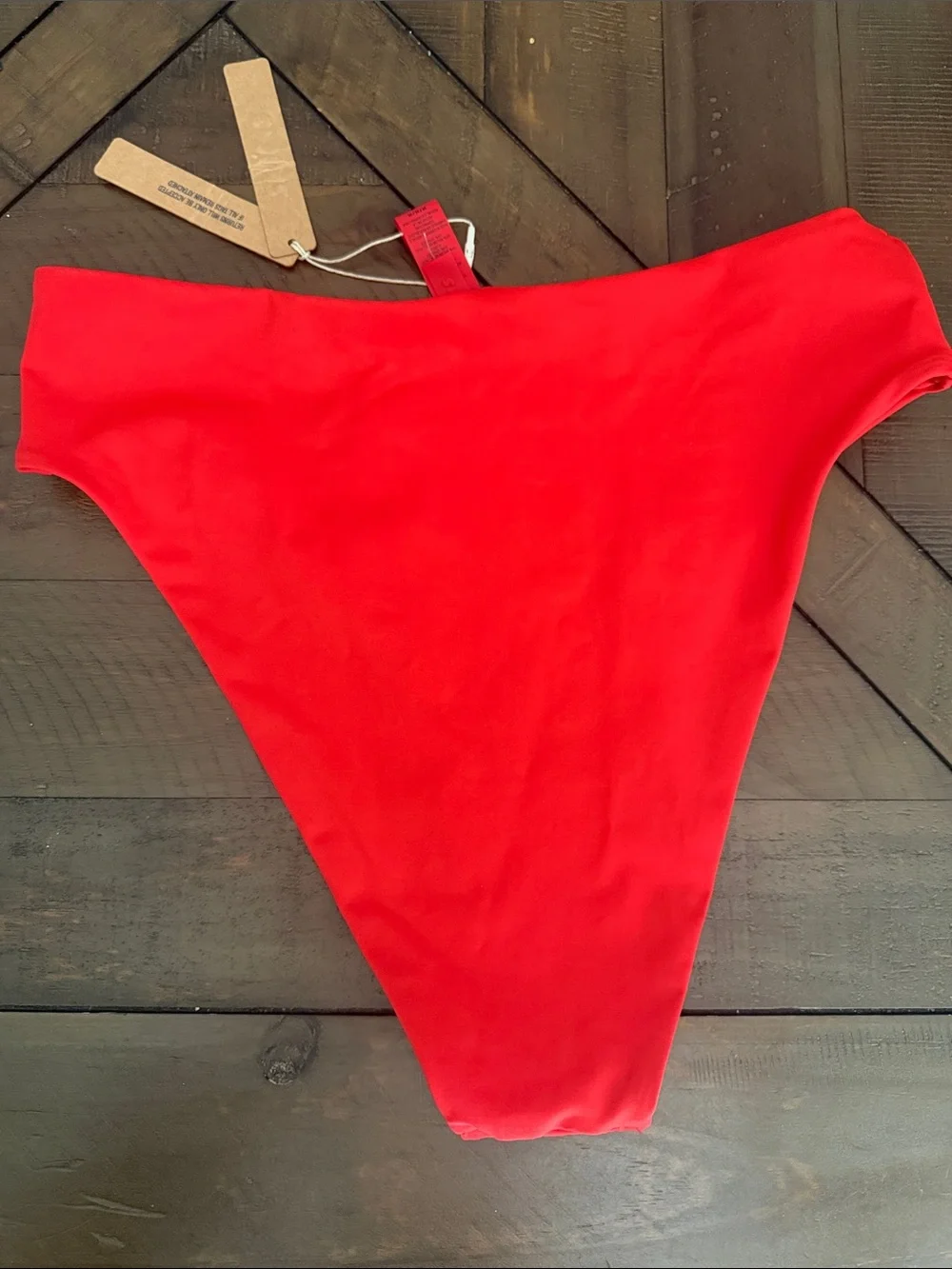 NWT Skims Recycled Swim Mid Waist Bottom Ruby Red size M Sw-mwb-0748
